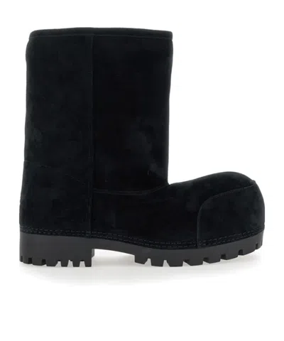 Balenciaga Alaska Low Boot In 1000 Black