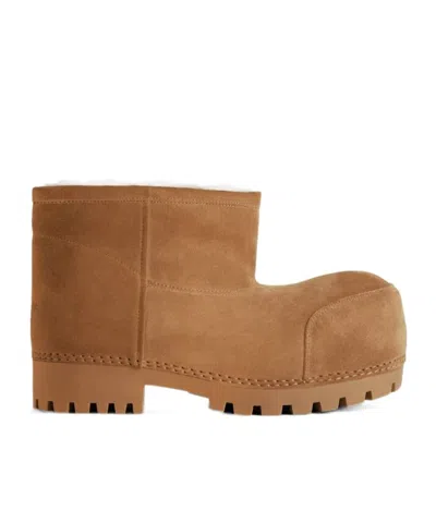 Balenciaga Alaska Short Boots In Brown
