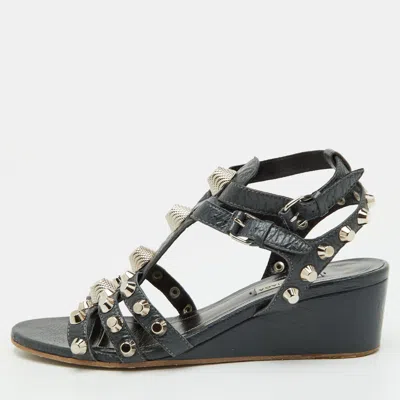 Pre-owned Balenciaga Arena Size 38 Grey Leather Studded Wedge Sandals In Gray
