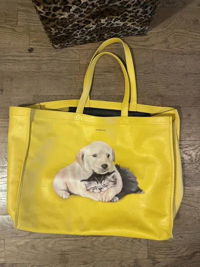 Pre-owned Balenciaga Aw18 Puppy Cat Tote Xxl Shopper In Yellow