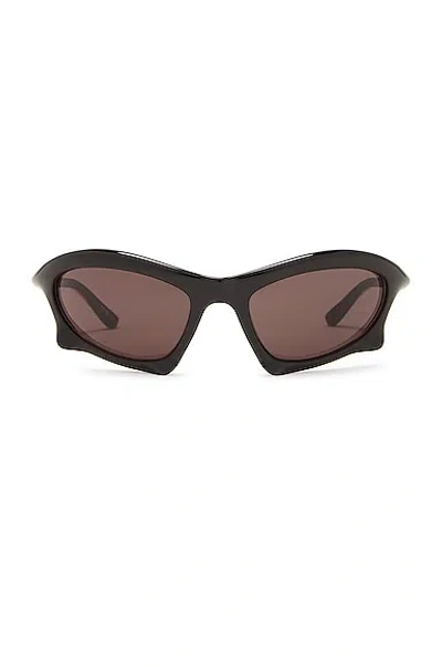 Balenciaga Bat Sunglasses In Shiny Black