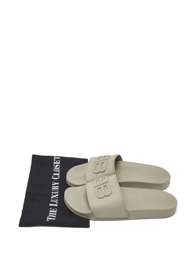 Pre-owned Balenciaga Bb Logo Slides In Gray