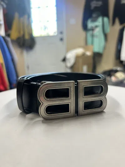 Pre-owned Balenciaga Bb Signature Belt In Black