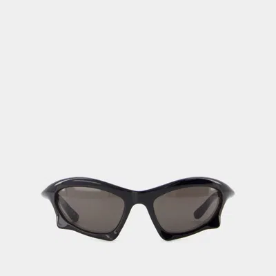 Balenciaga Bb0229s Sunglasses In Black