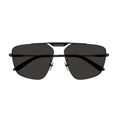 Balenciaga Bb0246sa Tag 2.0 -linea Everyday 001 Sunglasses In Black