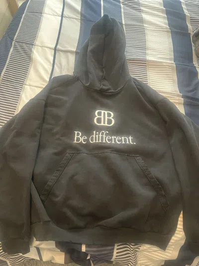 Pre-owned Balenciaga “be Different” Hoodie In Black