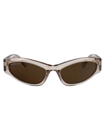 Balenciaga Beige-beige-brown Recycled Acetate Sunglasses In Gray