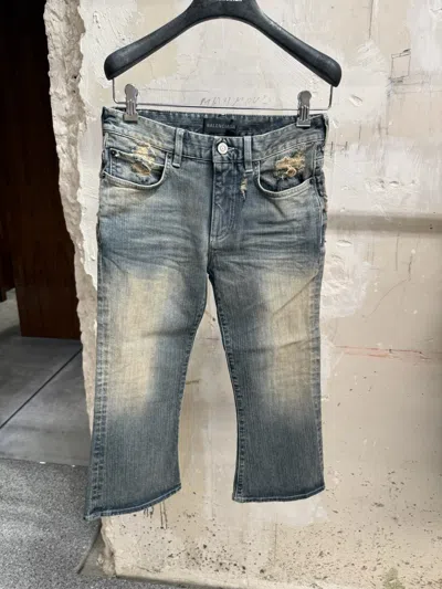 Balenciaga Belt Loop Denim Capri Pants In Blue