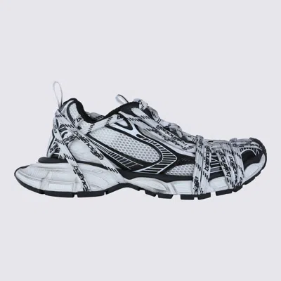 BALENCIAGA BALENCIAGA BLACK AND WHITE 3XL SNEAKERS