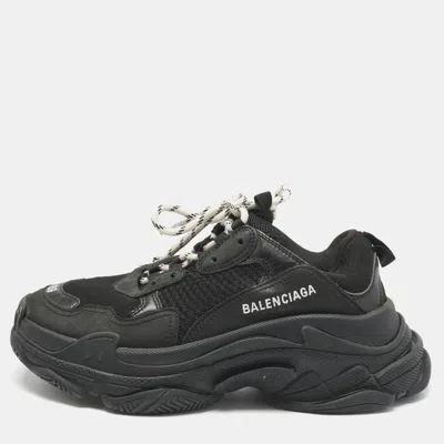 Pre-owned Balenciaga Black Leather And Mesh Triple S Sneakers Size 39