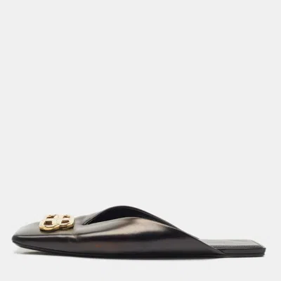 Pre-owned Balenciaga Black Leather Double Square Bb Flat Mules Size 41