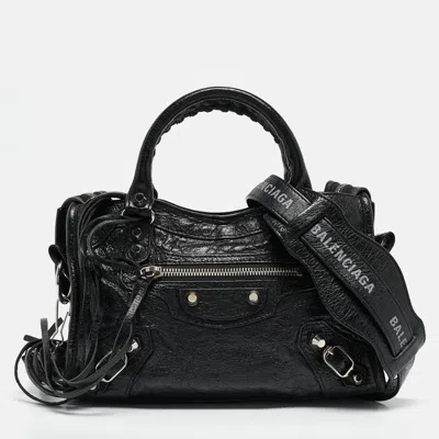 Pre-owned Balenciaga Black Leather Mini Classic City Bag