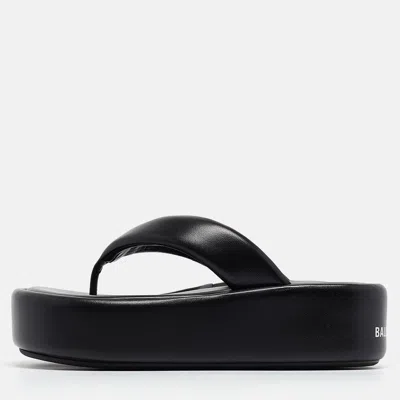 Pre-owned Balenciaga Black Leather Platform Thong Sandals Size 35