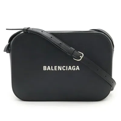 Pre-owned Balenciaga Black Leather Pochette Shoulder Bag ()