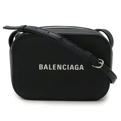 Pre-owned Balenciaga Black Leather Pochette Shoulder Bag ()