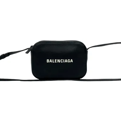 Pre-owned Balenciaga Black Leather Pochette Shoulder Bag ()