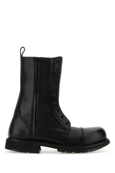 Balenciaga Rugged Leather Ankle Boots With Chunky Sole In Black