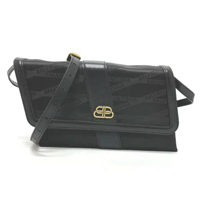 Pre-owned Balenciaga Black Nylon Leather Shoulder Bag ()