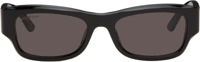 Balenciaga Black Rectangular Sunglasses In Black-black-grey