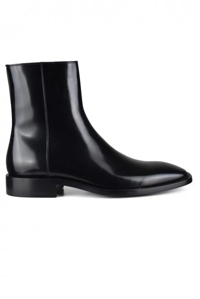Balenciaga Men Boots In Black