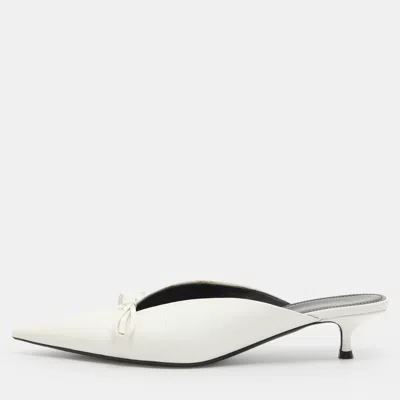 Pre-owned Balenciaga Bow Size 35.5 White Leather Mules