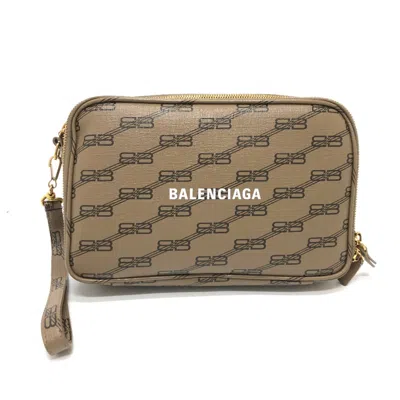 Pre-owned Balenciaga Brown Leather Clutch Bag ()