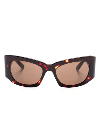 Balenciaga Butterfly-frame Sunglasses In 褐色
