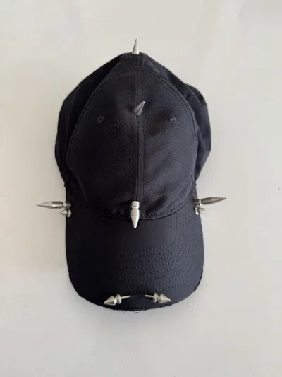 Pre-owned Balenciaga By Demna Runway Look 50 Ss25 Spike Cap Hat In Black