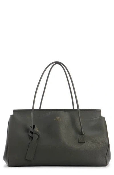 Balenciaga Carrie Grained Leather Tote