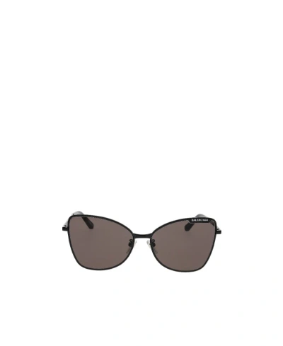 Balenciaga Cat-eye Frame Sunglasses In Black