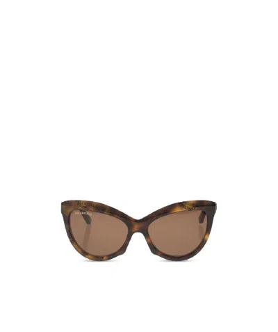 Balenciaga Bb Cat-eye Frame Sunglasses In Brown