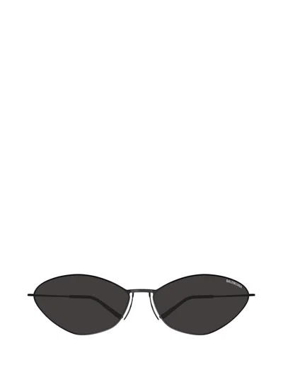 Balenciaga Cat-eye Frame Sunglasses Sunglasses In Black-black-grey