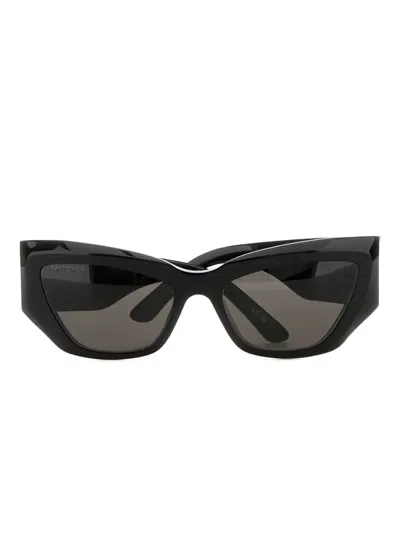 Balenciaga Monaco Cat-eye Frame Tinted Sunglasses Sunglasses In 001 Black Black Grey