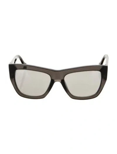 Pre-owned Balenciaga Cat-eye Tinted Sunglasses In Black