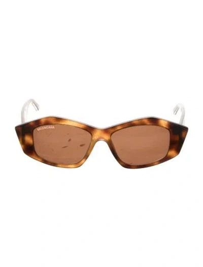 Pre-owned Balenciaga Cat-eye Tinted Sunglasses In Brown
