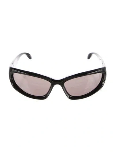 Pre-owned Balenciaga Cat-eye Tinted Sunglasses W/ Tags In Black