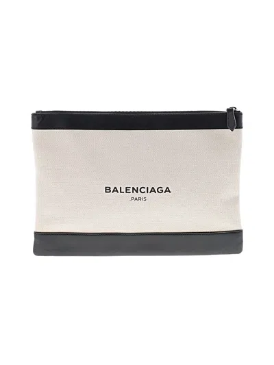 Pre-owned Balenciaga Clutch In White