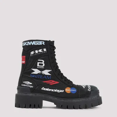 Balenciaga L20 Combat Strike Boots In Black