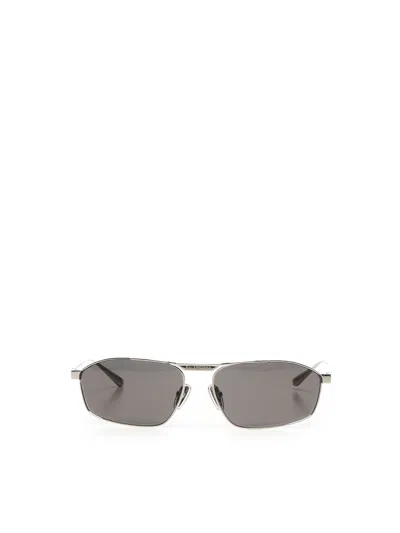 Balenciaga D-frame Sunglasses In Gray