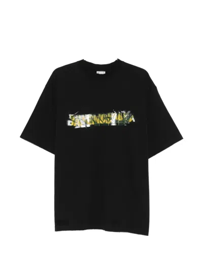 Balenciaga Distressed Graphic T-shirt In Black