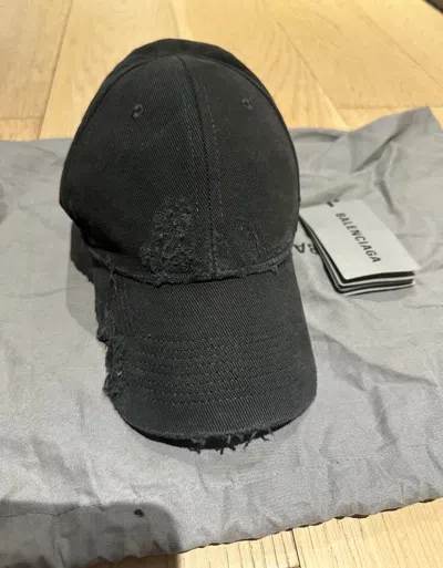 Pre-owned Balenciaga Dog Bite Destroyed Hat Sizel In Black