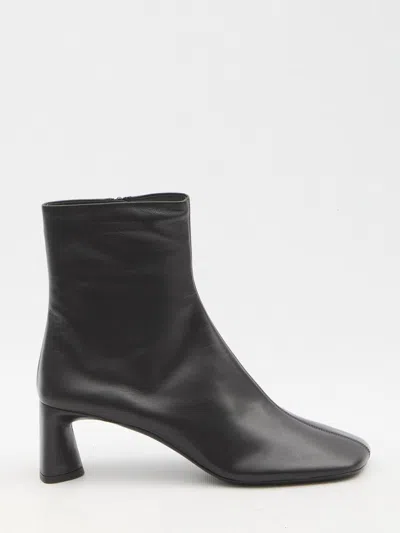 Balenciaga Duty Free 60 Leather Boots In Black