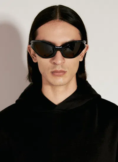 Balenciaga Dynamo Round Sunglasses In Black