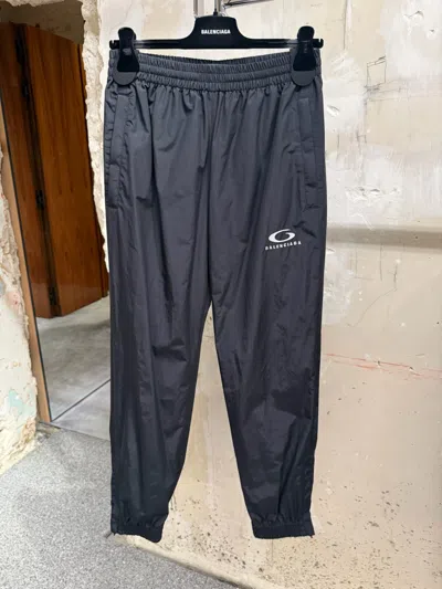 Balenciaga Elastic Waistband Sweatpants In Black