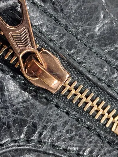 Pre-owned Balenciaga Envelope Leather Clutch Bag In Black