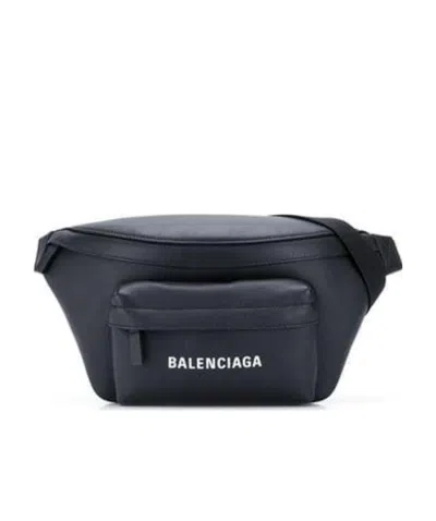 Balenciaga Everyday Belt Bag In Black