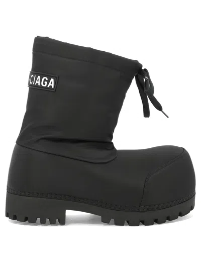Balenciaga Exaggerate Your Style With These Sleek Black Ski Boots