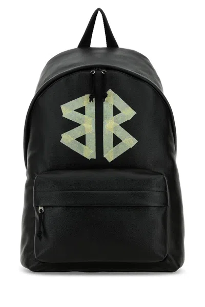 BALENCIAGA BALENCIAGA BLACK LEATHER EXPLORER BACKPACK