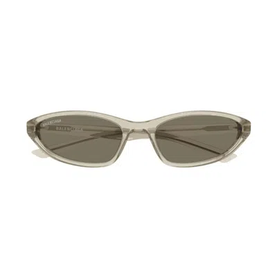 Balenciaga Eyewear Cat In Beige
