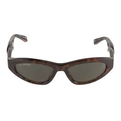 Balenciaga Eyewear Cat Eye Frame Sunglasses In Multi